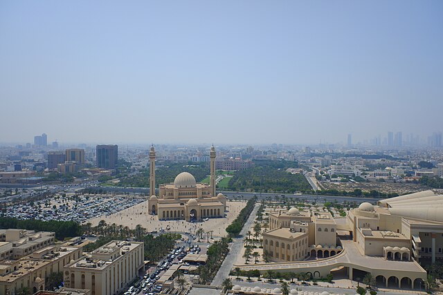 Al Fateh Grand Mosque