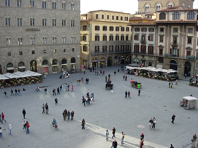 Bascarsija Square (Piazza)