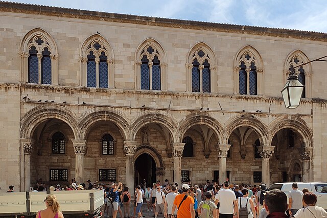 Cultural History Museum (Rector's Palace)