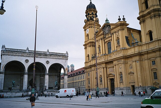 Odeonsplatz (Munich)