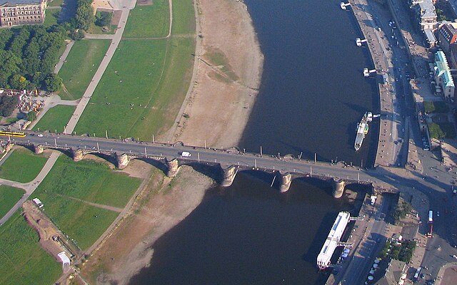 Augustusbrücke (Augustus Bridge)