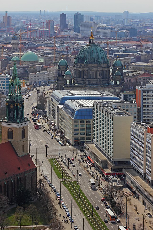 Karl-Liebknecht-Straße (KarLi)