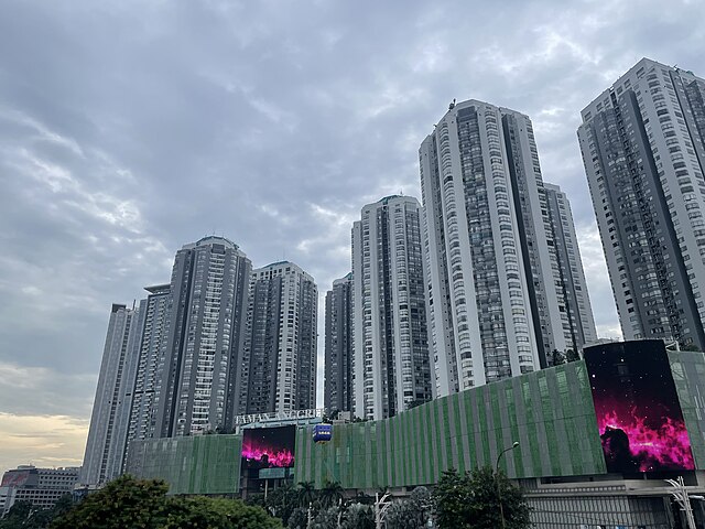 Taman Anggrek Mall