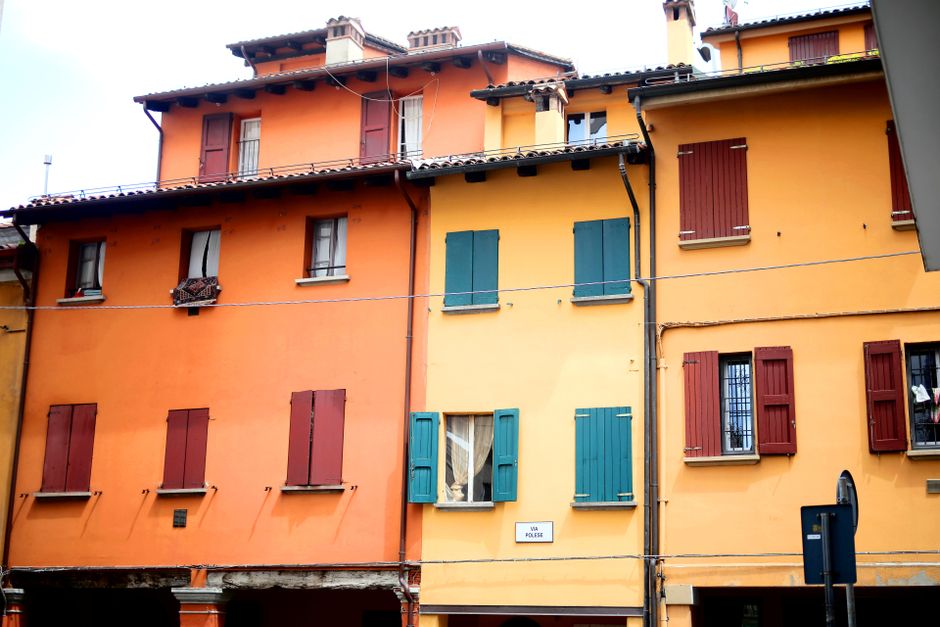 Via del Pratello Bar Crawl