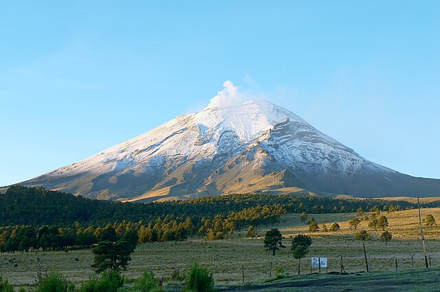 Popocatépetl Volcano