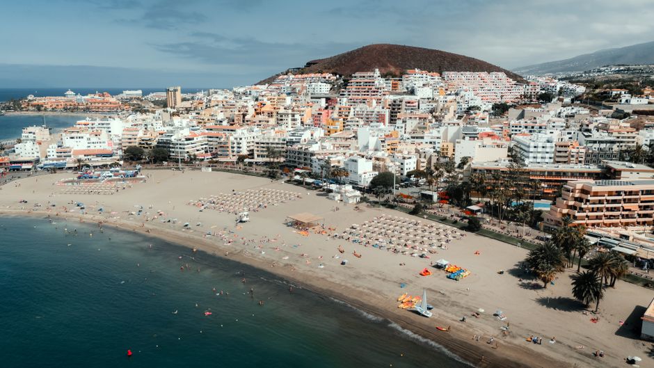 Los Cristianos Beach