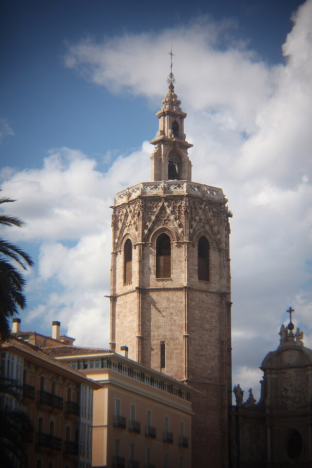 Miguelete Tower (El Micalet)